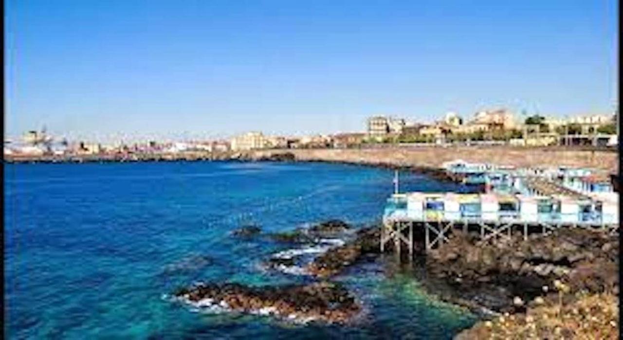 Cesare'S Home Κατάνια Εξωτερικό φωτογραφία